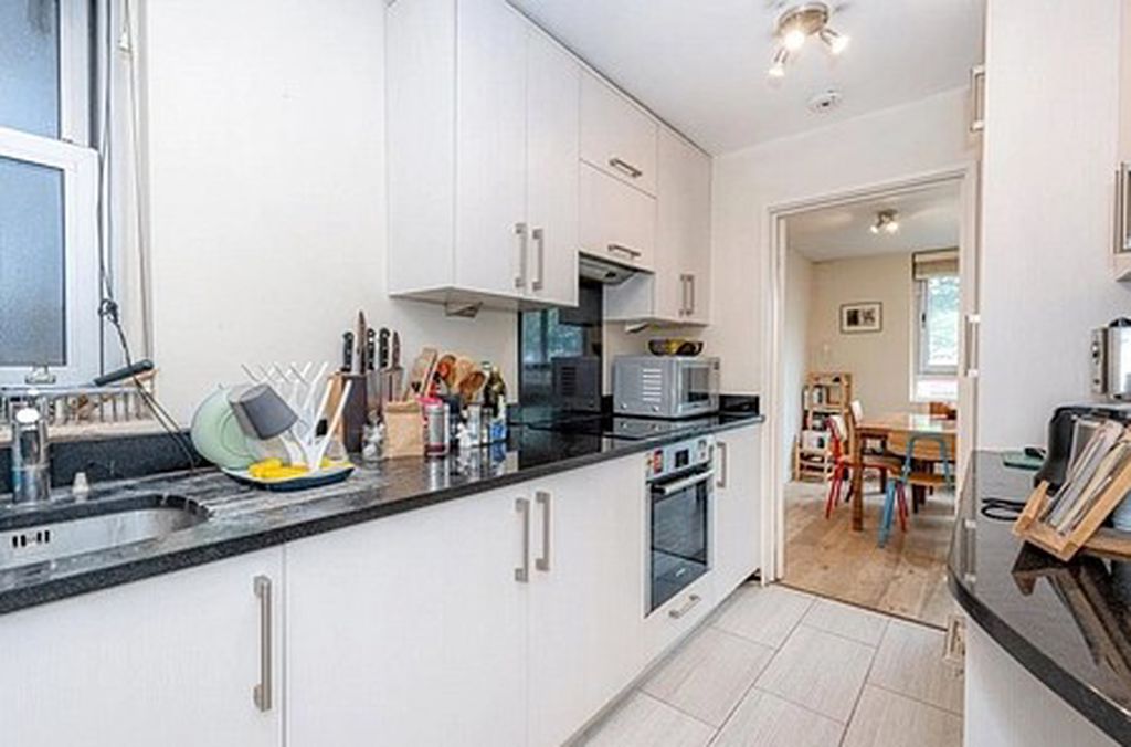 41-43 Steeles Road Belsize Park